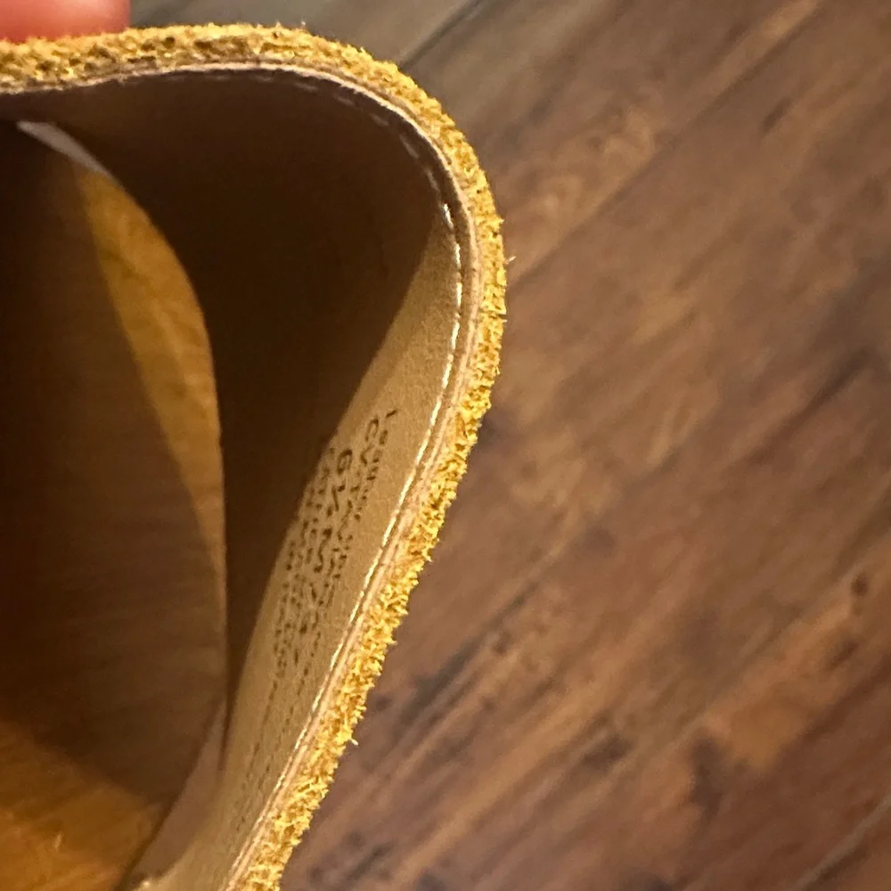 Crown Vintage muted Mustard Suede Slide Clogs-Made in Italy-NWOT - Picture 11 of 15